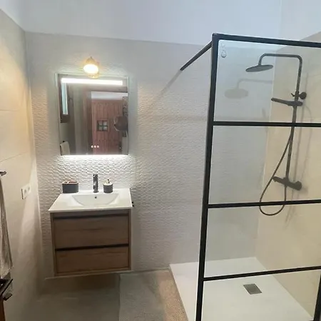 Dakota, Modern With Private Pool And Garden 5 Min From The Pollenca